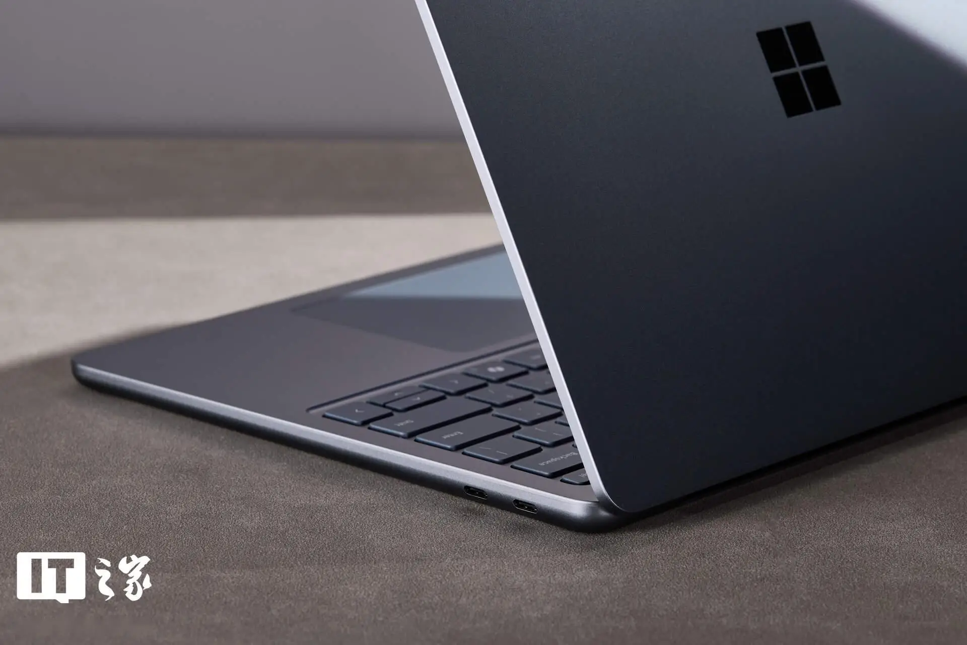  微软 Surface Laptop 13 性能 _WhatsApp_Surface Laptop 13 英寸版 评测 